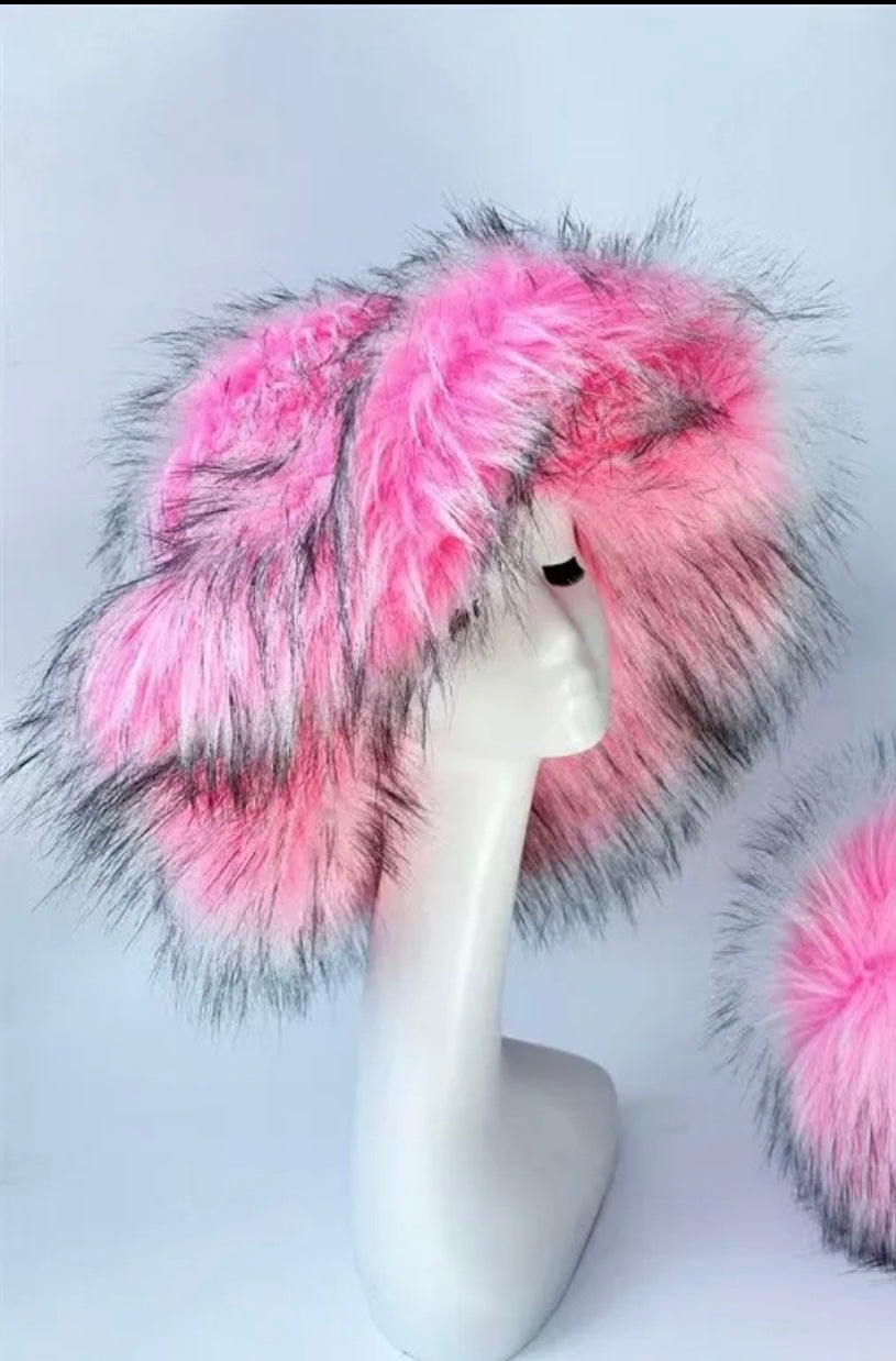 Rich Auntie Hat