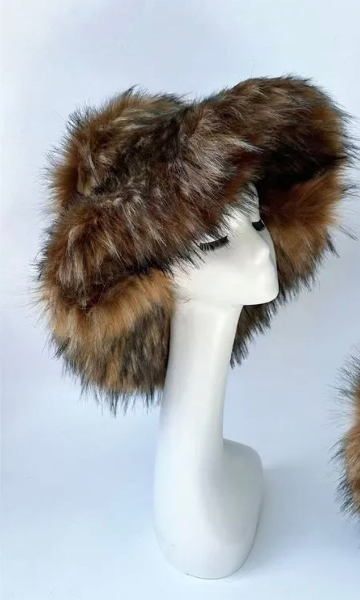 Rich Auntie Hat