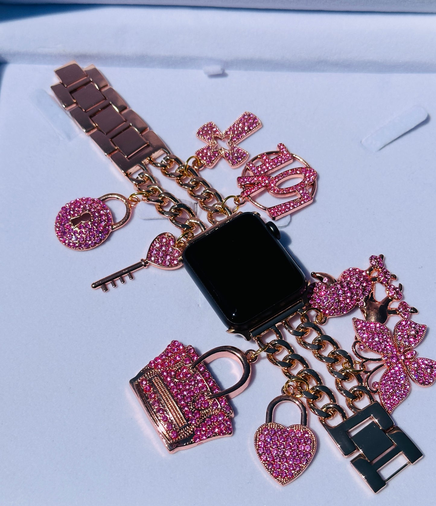 Elegant Jewels Charm Band