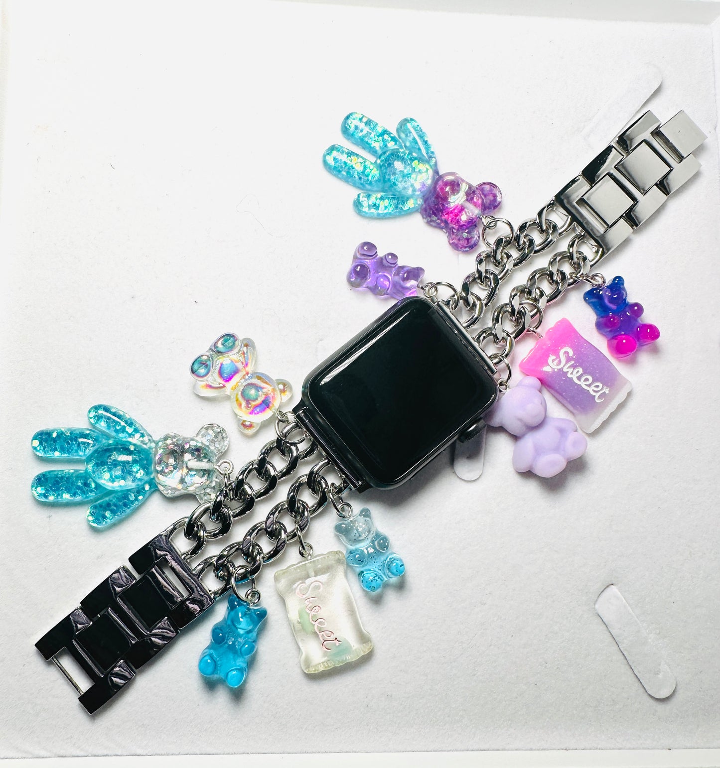 Elegant Jewels Charm Band