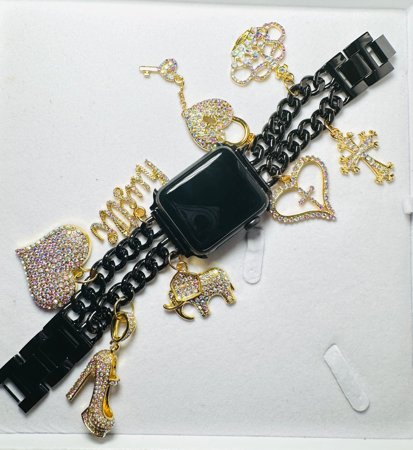 Elegant Jewels Charm Band